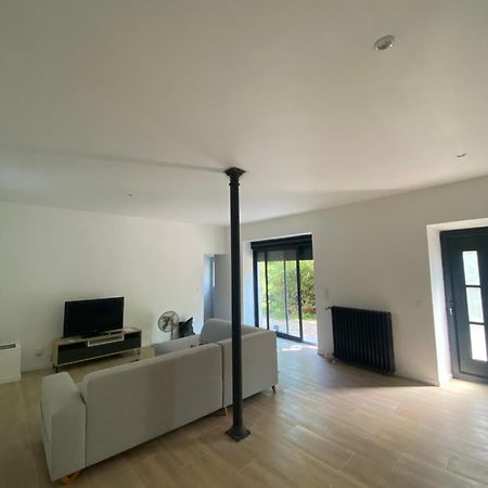 Vila Les Fayes House Isle Exteriér fotografie